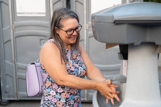 Portable Toilet Options We Offer in Quail Ridge, FL